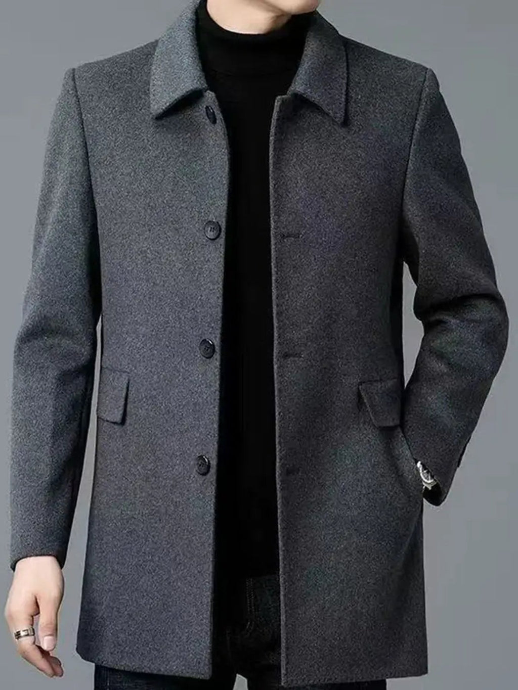 Close-up of the lapel collar on the men's non-iron trench coat