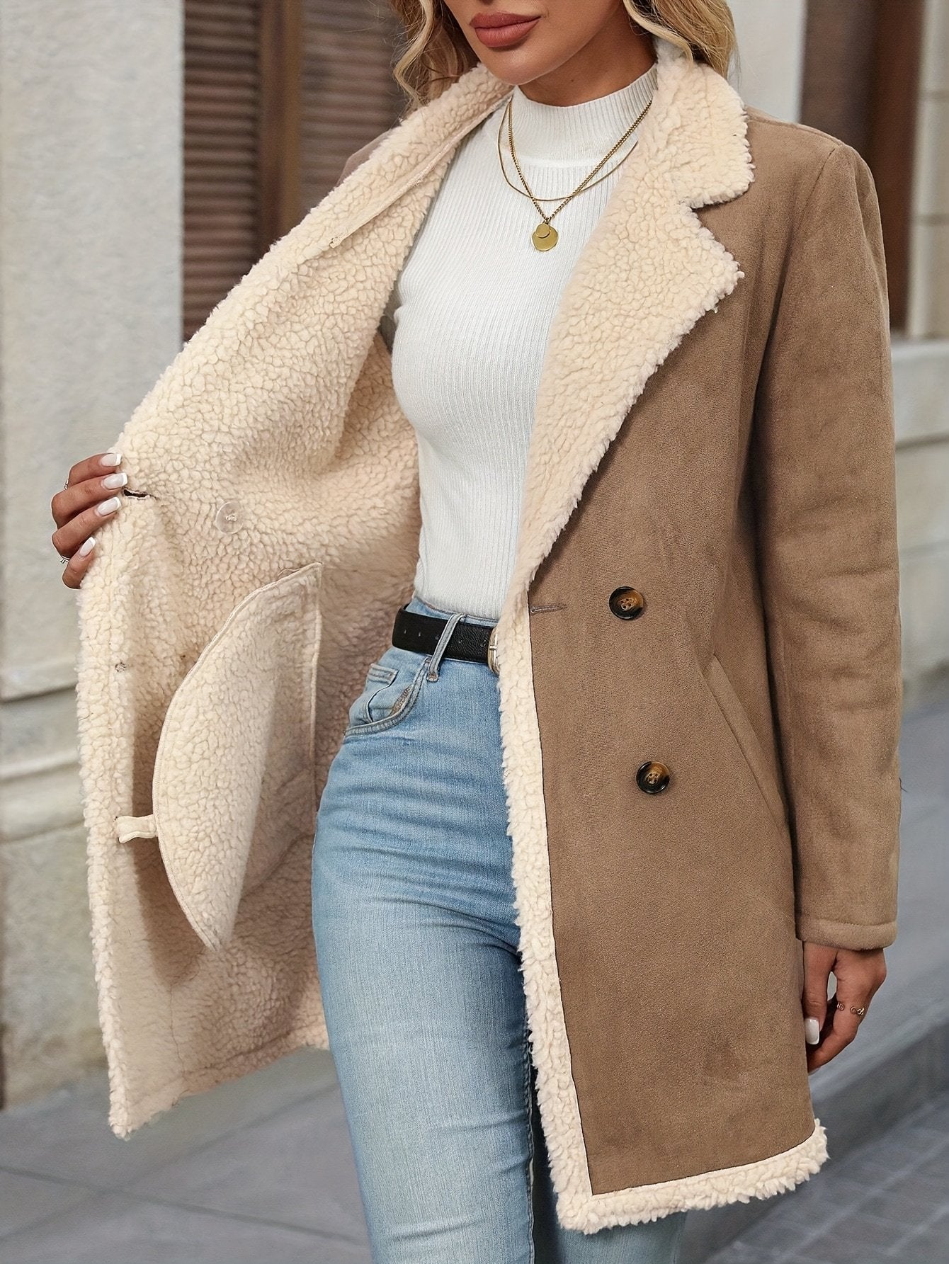 Contrast panel detail on the women's plush winter overcoat